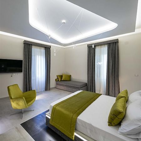 Via Veneto Luxury Suites Roma Ngoại thất bức ảnh