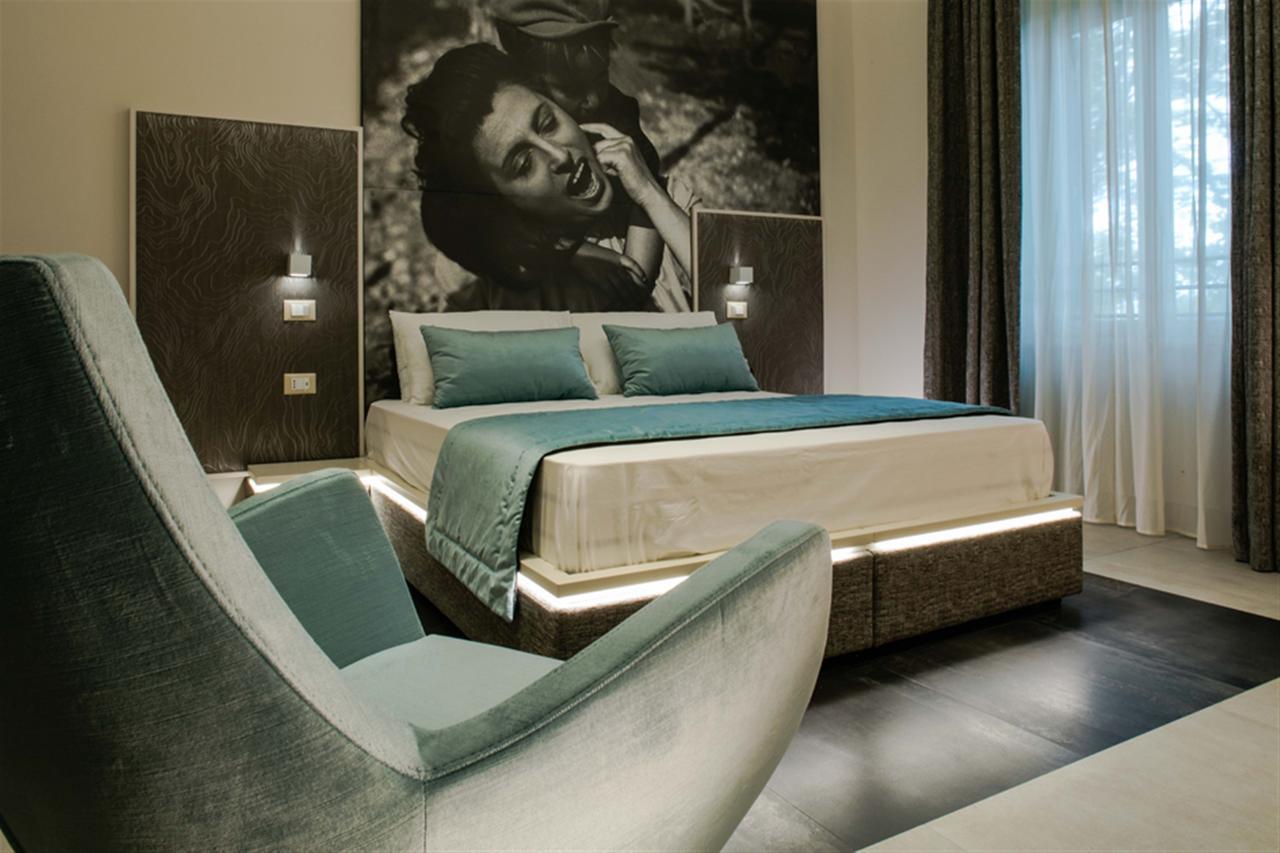 Via Veneto Luxury Suites Roma Ngoại thất bức ảnh